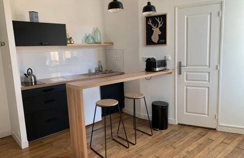 Limoges Apartment | Studio Cosy à 12 min à pieds de la Gare