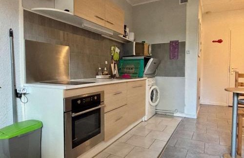Argeles Plage Apartment | Studio cosy à Argelès-sur-Mer, proche mer, parking inclus - FR-1-225-605