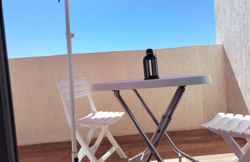 Kenitra Apartment | Studio cosy avec terrasse a Kénitra