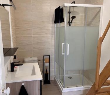 Saint-Hippolyte Apartment | Studio cosy entièrement neuf, arrivée autonome