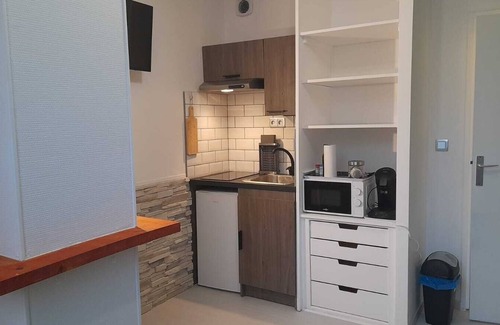 Bourbonne-les-Bains Apartment | Studio cosy en rez-de-chaussée à la campagne
