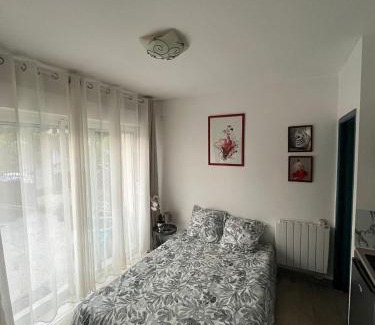 Grand Sud Apartment | Studio cosy, terrasse, logement entier Aix-en-Provence
