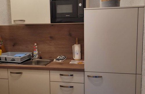 Bad Peterstal-Griesbach Apartment | Studio 'Hilde' with Balcony and Wi-Fi