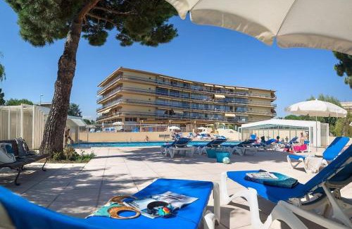 Saint-Laurent-du-Var Apartment | Studio de Saint-Laurent 200m de la plage