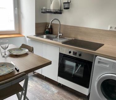 Castelnaudary Apartment | Studio design hypercentre Gare & espresso offert