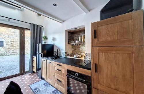 Comps-la-Grand-Ville House | Studio Duplex Calme - SPA - SAUNA - Parking - Wifi