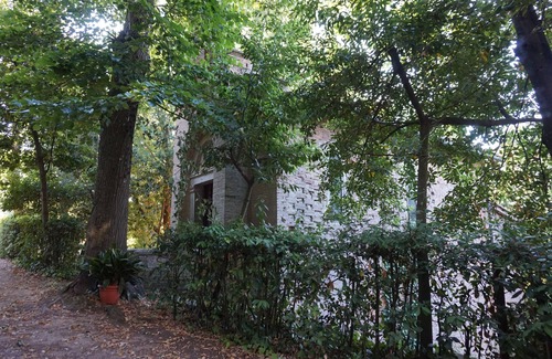 Fauglia Apartment | studio - Fauglia-Holiday in close contact with nature in an ancient family chapel turned into a simple but confortable ambience