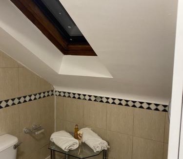 Hatch End Apartment | Studio Flat