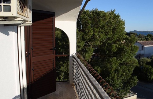 Sveti Filip i Jakov Apartment | Studio flat with balcony and sea view Sveti Filip i Jakov, Biograd (AS-4299-g)