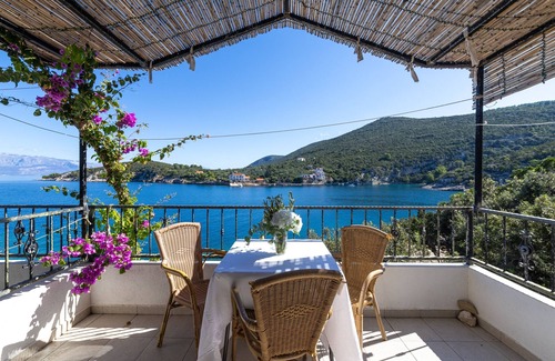 Pokrivenik Apartment | Studio flat near beach Cove Pokrivenik, Hvar (AS-2073-b)