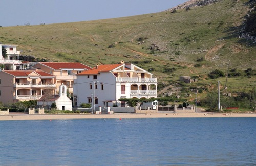 Metajna Apartment | Studio flat near beach Metajna, Pag (AS-6497-b)