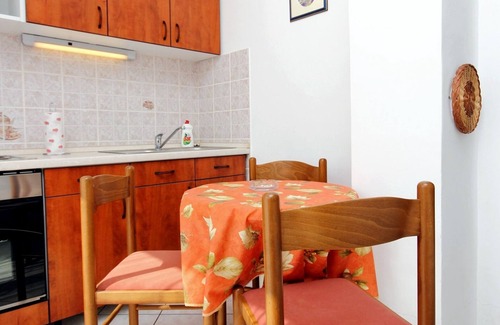Sevid Apartment | Studio flat near beach Sevid, Trogir (AS-9468-a)