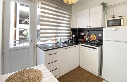 Gumussuyu Mahallesi Apartment | Studio Flat near Taksim Square in Beyoglu