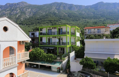 Gradac Apartment | Studio flat (pet friendly) Gradac, Makarska (AS-2784-f)