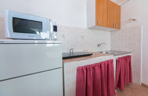 Blato Apartment | Studio flat with terrace and sea view Živogošće - Blato, Makarska (AS-1057-c)