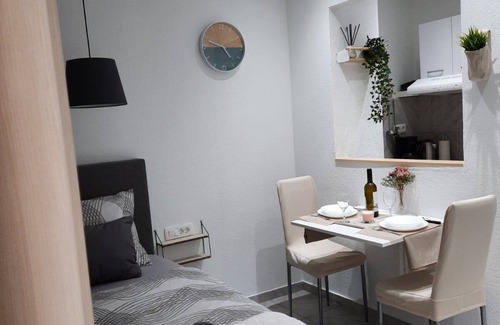 Selce Apartment | Studio flat with air-conditioning Selce, Crikvenica (AS-18893-a)