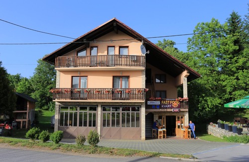 Slunj Apartment | Studio flat with air-conditioning Donje Taborište, Plitvice (AS-17486-a)