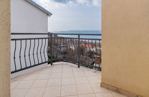 Klenovica Apartment | Studio flat with balcony and sea view Klenovica, Novi Vinodolski (AS-20556-a)