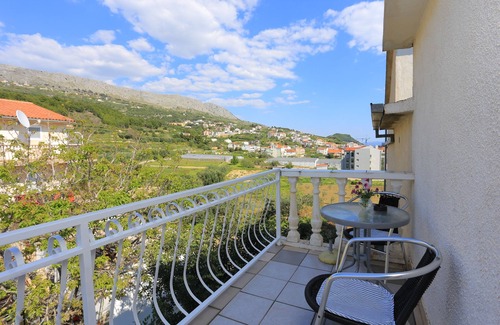 Podstrana Apartment | Studio flat with balcony Podstrana, Split (AS-17053-b)