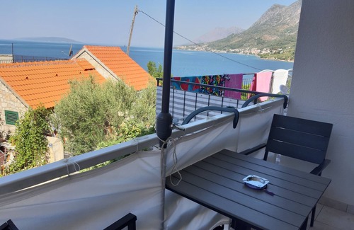 Gradac Apartment | Studio flat with balcony and sea view Gradac, Makarska (AS-15642-b)