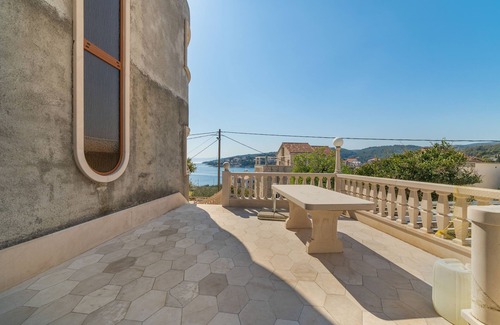 Sumartin Apartment | Studio flat with terrace and sea view Sumartin, Brač (AS-2949-b)