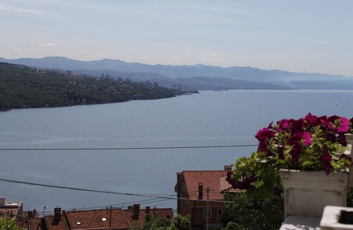 Volosko Apartment | Studio flat with terrace and sea view Opatija - Volosko, Opatija (AS-7897-a)