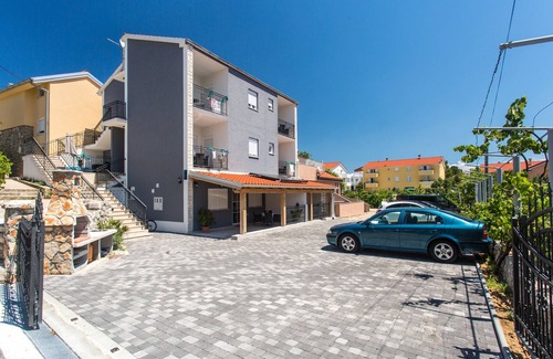 Baska Apartment | Studio flat with terrace Baška, Krk (AS-18808-a)