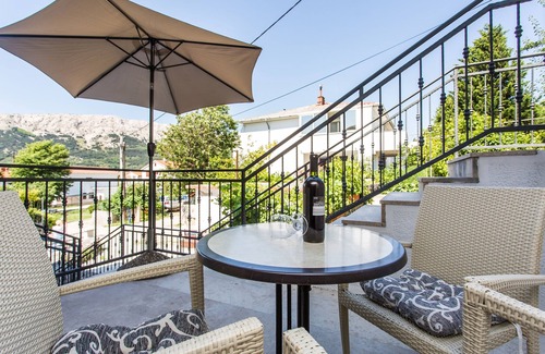 Baska Apartment | Studio flat with terrace Baška, Krk (AS-18808-a)