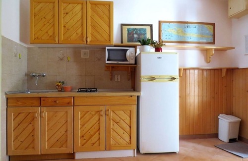 Ivan Dolac Apartment | Studio flat with terrace Ivan Dolac, Hvar (AS-8711-a)