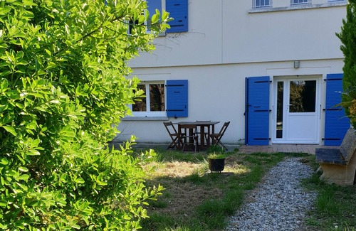 Baziege Apartment | Studio for 2 to 4 people