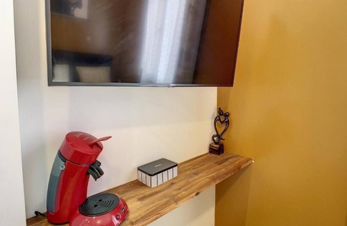 Sainte-Anne - Faubourg Noyon Apartment | STUDIO GARE AMIENS TOUT ÉQUIPÉ NETFLIX WIFI 2PERS