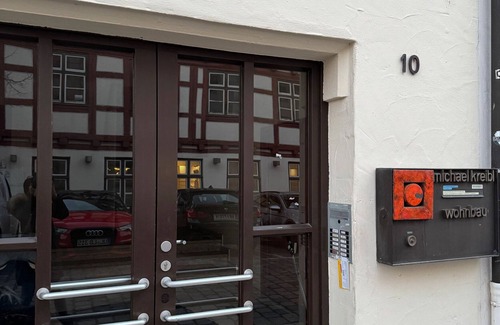 Neu-Ulm Apartment | Studio 'Historisches Fischerviertel' with Wi-Fi