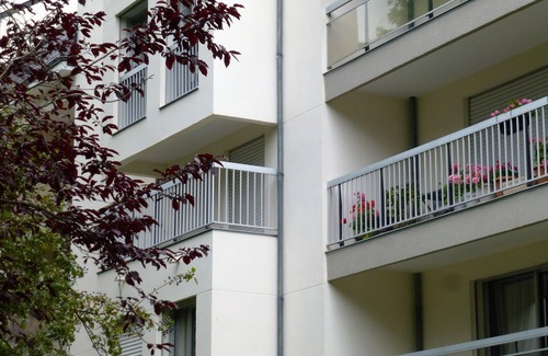 Blois Apartment | STUDIO IDEALLY LOCATED, NEAR CHAMBORD, CHATEAUX DE LA LOIRE, BEAUVAL ZOO