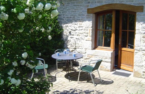 Plomeur Apartment | Studio in a beautiful thatched cottage, near Pointe de la Torche