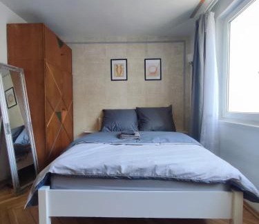 Powisle Apartment | Studio in city center with Stadium view