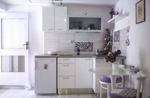 Raslina Apartment | Studio in Raslina near Krka River and Beaches