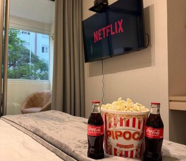 Sao Paulo Apartment | Studio Incrível na Vila Madalena com AC | Delfhy