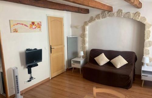 Isola Apartment | Studio isola village