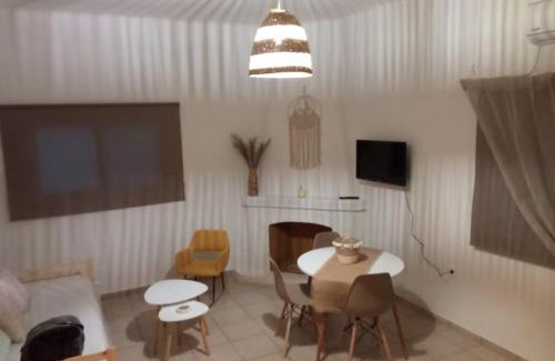 Salamis House | Studio 'Katerina by the Sea'