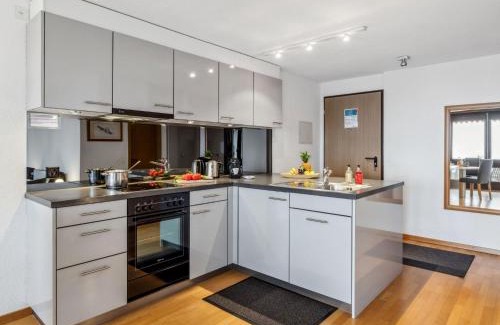 Wengen Apartment | Studio Krokus Apt-T by Interhome