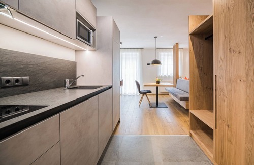 Vierschach Apartment | Studio 'Kuenz Dolomites 2' with Mountain View, Garden & Wi-Fi