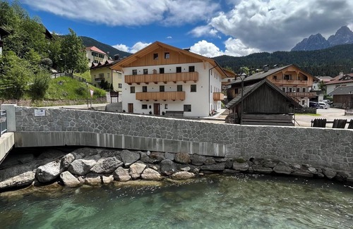 Vierschach Apartment | Studio 'Kuenz Dolomites 2' with Mountain View, Garden & Wi-Fi