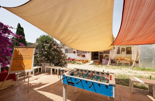 Quartu Sant'Elena Apartment | Studio "La Casetta Rurale - In Our Garden" with Mountain View, Pool & Wi-Fi