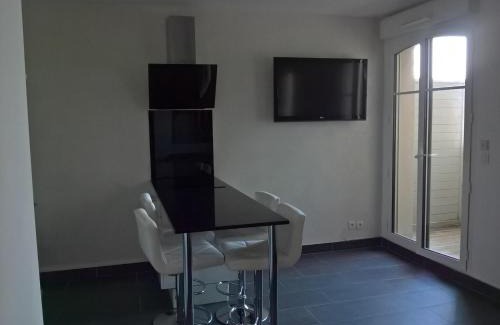 Courtoisville-Sillon-Moka Apartment | Studio Le sillon malouin vue mer