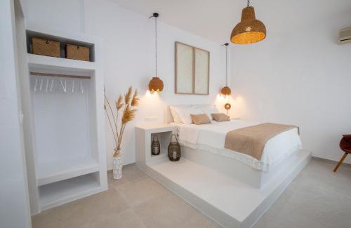 Vourkari Apartment | studio lefkes kea