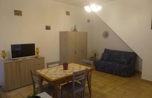 Chatillon-Coligny Apartment | studio les solivettes