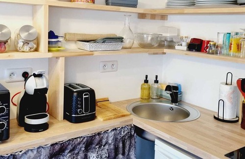 Limetz-Villez Apartment | Studio Limetz-Villez, studio flat, 2 persons