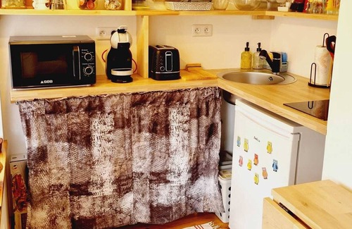Limetz-Villez Apartment | Studio Limetz-Villez, studio flat, 2 persons