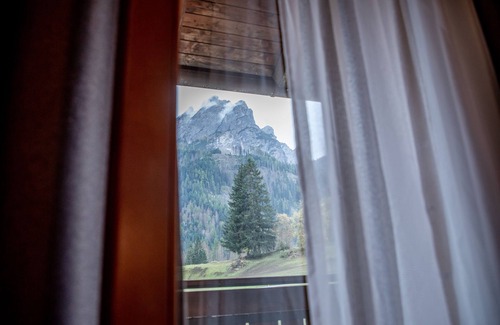 San Vito Apartment | Studio 'Mösslhof Apartment Wiese' with Mountain View, Garden & Wi-Fi