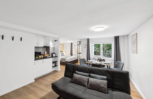 Kaiserslautern Apartment | Studio M for 3 - Kitchen - Wi-Fi - Parking